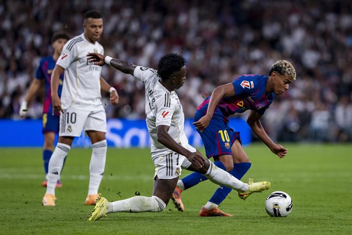 Archivo - Real Madrid CF - FC Barcelona