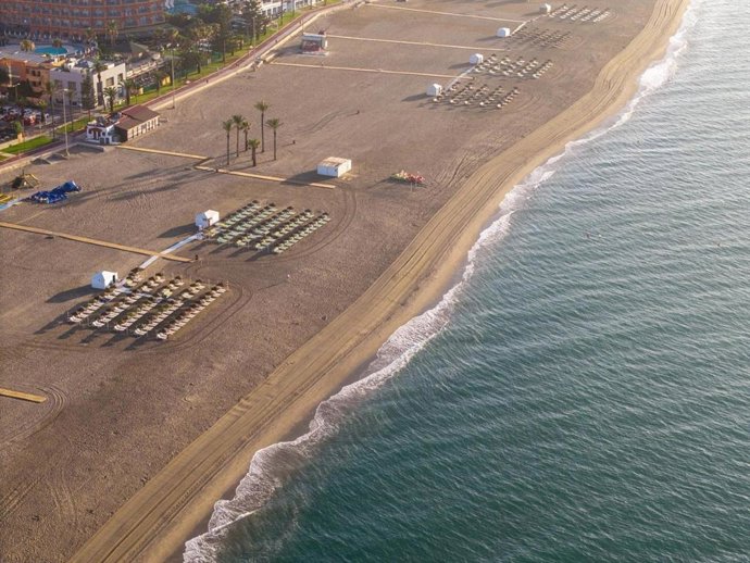 Una de las playas de Roquetas de Mar (Almería).