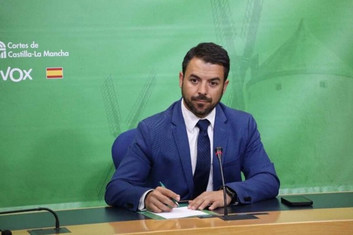 Archivo - El diputado de Vox Iván Sánchez