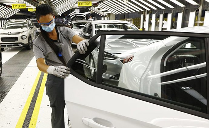 Archivo - Fábrica de Stellantis en Zaragoza