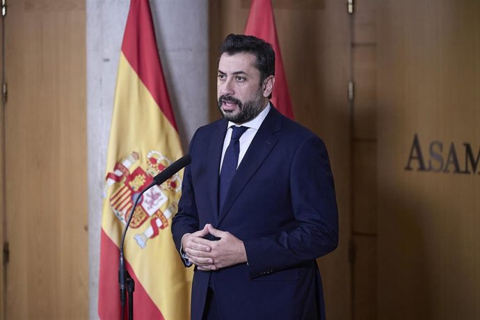 Archivo - El portavoz del PP en la Asamblea de Madrid, Carlos Díaz-Pache. 