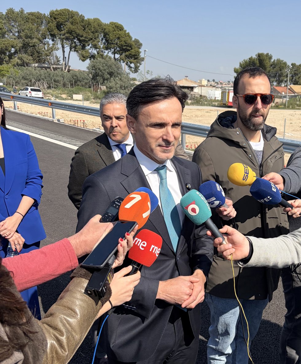 El consejero de Fomento e Infraestructuras, Jorge García Montoro, durante la inauguración del Arco Noroeste