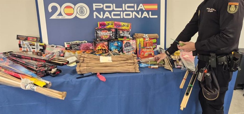 Material pirotécnico intervenido