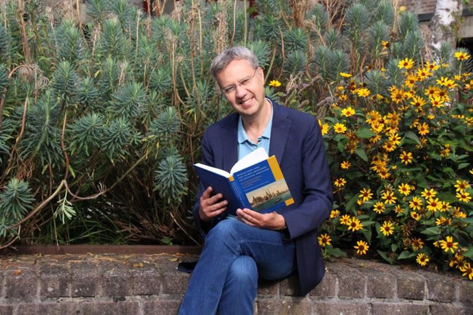 El historiador Eric Storm charlará en un encuentro relacionado con la historia contemporánea y con la actualidad más candente el 25 de marzo en el Centro Andaluz de las Letras.