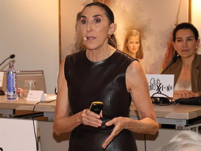 Paz Padilla durante el coloquio organizado por la comisión de debates del Club Siglo XXI