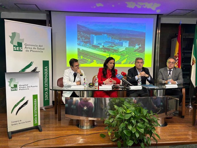 La consejera de Salud en funciones, Sara García Espada