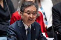 Corea del Sur pide a Irán "garantizar la seguridad de navegación" en el estrecho de Ormuz