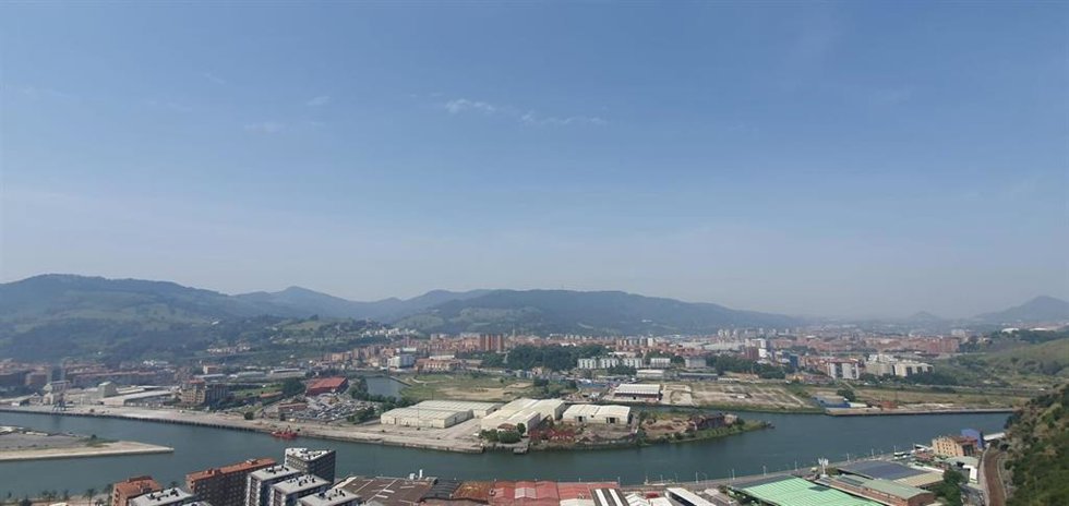 Bilbao Ría 2000 inicia la tramitación para la integración del ferrocarril en Punta Zorrotza