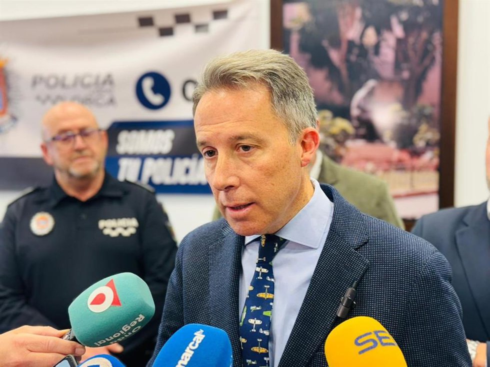 El alcalde de Lorca, Fulgencio Gil Jódar, tras participar en la reunión de la Junta Local de Seguridad