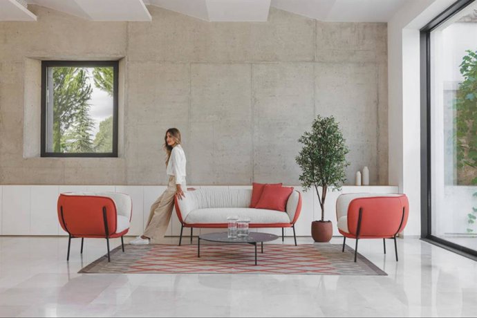 Soft seating oficina; la clave para transformar espacios de trabajo en entornos más colaborativos y eficientes