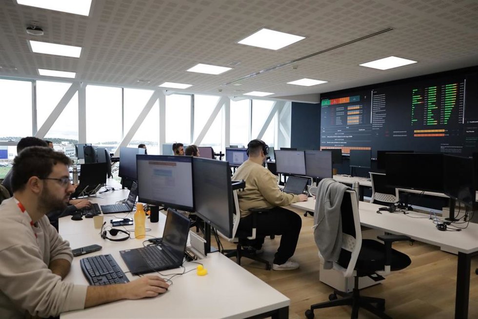 Interior del Centro de Operaciones de Seguridad (SOC)