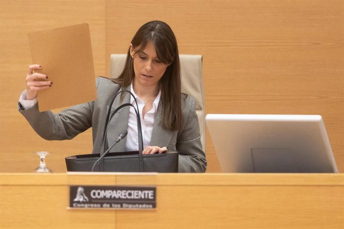 La psicóloga del Centro Residencial SAVIA Paiporta,  Inés Talaya Armero, comparece ante la Comisión de Investigación sobre la gestión de la crisis derivada de la dana.