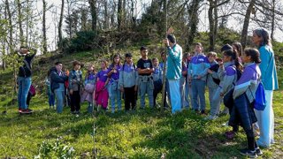 Explicació del canvi climàtic a un grup d'alumnes