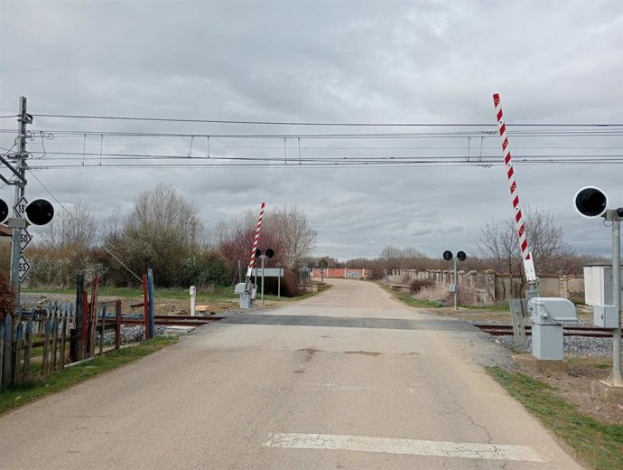 Paso a nivel en la provincia de Palencia.