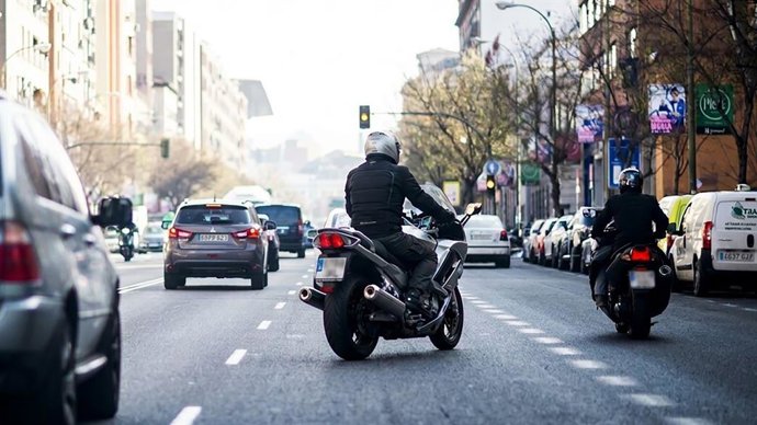 Seis de cada diez accidentes de moto son provocados por otro vehículo.