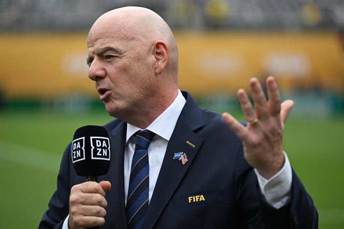 Archivo - El presidente de la FIFA Gianni Infantino