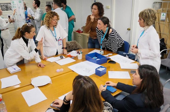 El Hospital Regional Universitario de Málaga incorpora una metodología internacional de simulación orientada al entrenamiento de profesionales sanitarios.