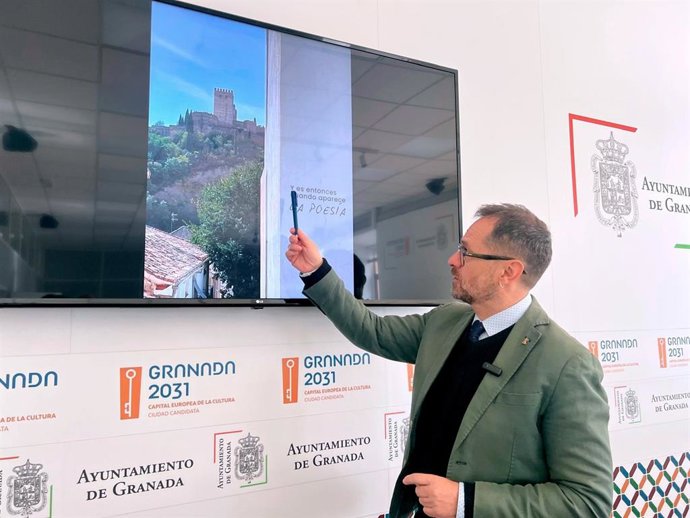 El grupo socialista en el Ayuntamiento de Granada ha criticado una campaña en redes promovida por Cultura de la Junta que hace uso de la estética de las micropintadas pseudopoéticas en muros de barios como el Albaicín.