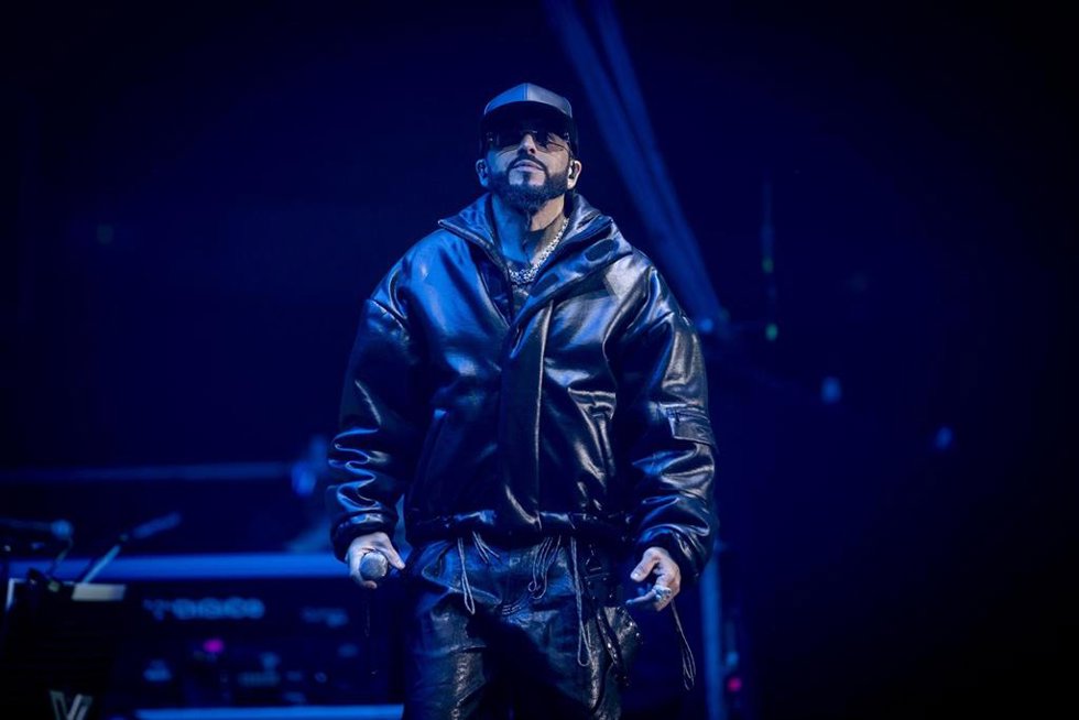 Archivo - El artista Yandel durante su concierto en el Movistar Arena.