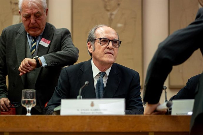 El Defensor del Pueblo, Ángel Gabilondo.