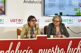 La vicesecretaria general de UGT, Lola Navarro, y la vicesecretaria de Políticas Sociales de UGT-A, Maribel Román.