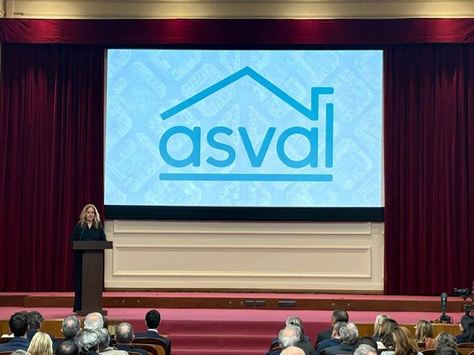 La presidenta de Asval, Helena Beunza
