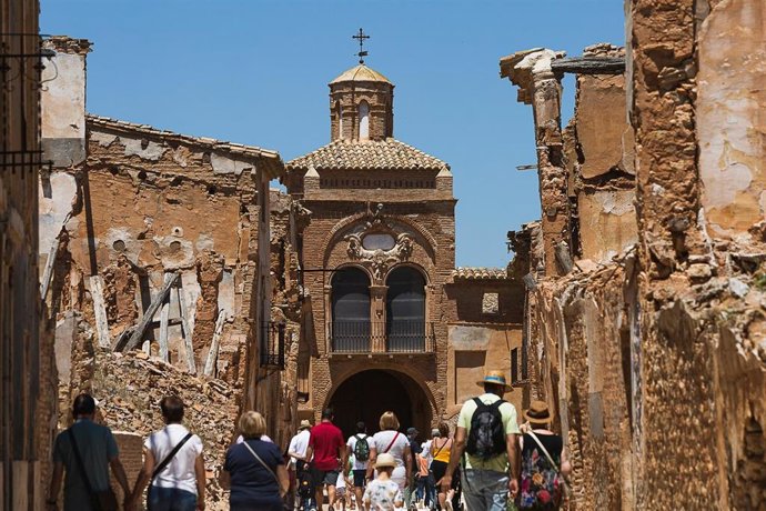 Archivo - Zaragoza.- La DPZ concede 150.000 euros en ayudas a 57 asociaciones para dinamizar el patrimonio cultural