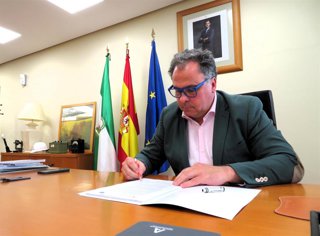 El delegado territorial de Empleo, Empresa y Trabajo Autónomo en Huelva, Juan Carlos Duarte.