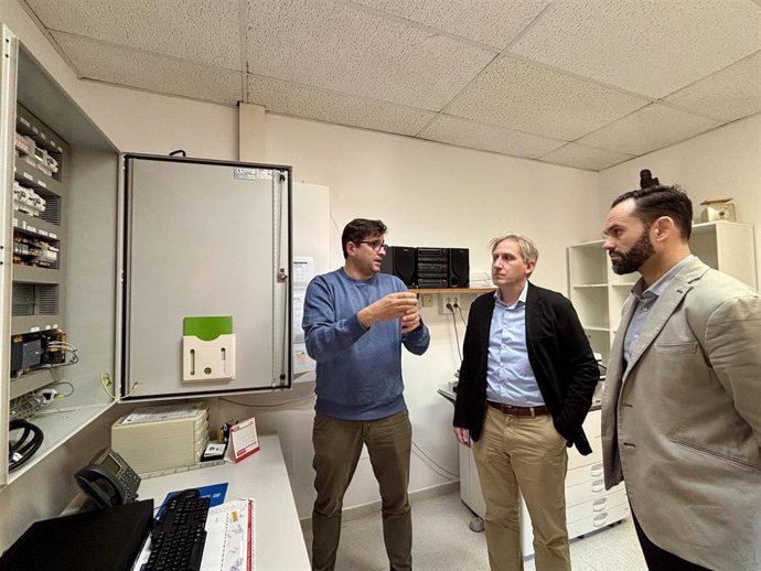 El campus de Palma de la UIB renueva su alumbrado público y rebajará más de un 60% el consumo.