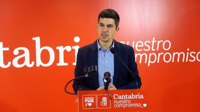 El secretario general del PSOE de Santander y portavoz municipal, Daniel Fernández