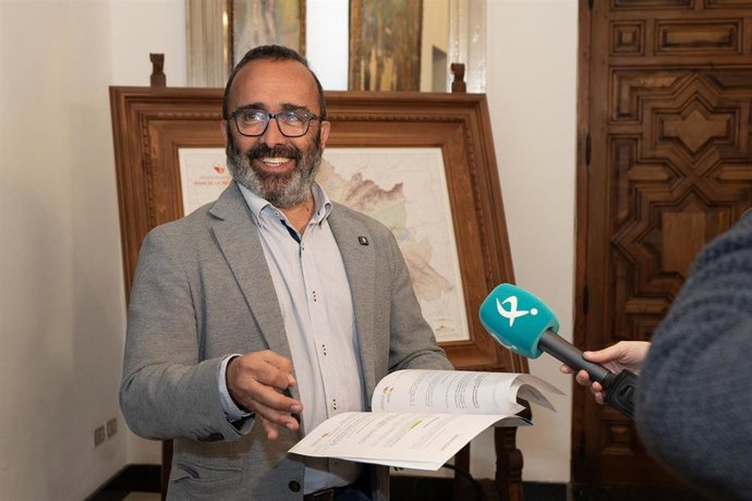 El presidente de la Diputación Provincial de Cáceres, Miguel Ángel Morales