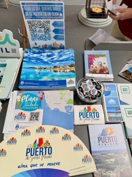 Merchandising de El Puerto de Santa María en la feria B-Travel de Barcelona