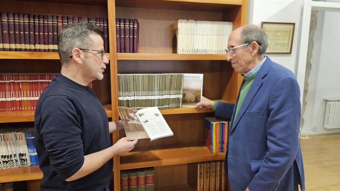 Número 48 de la revista Belezos