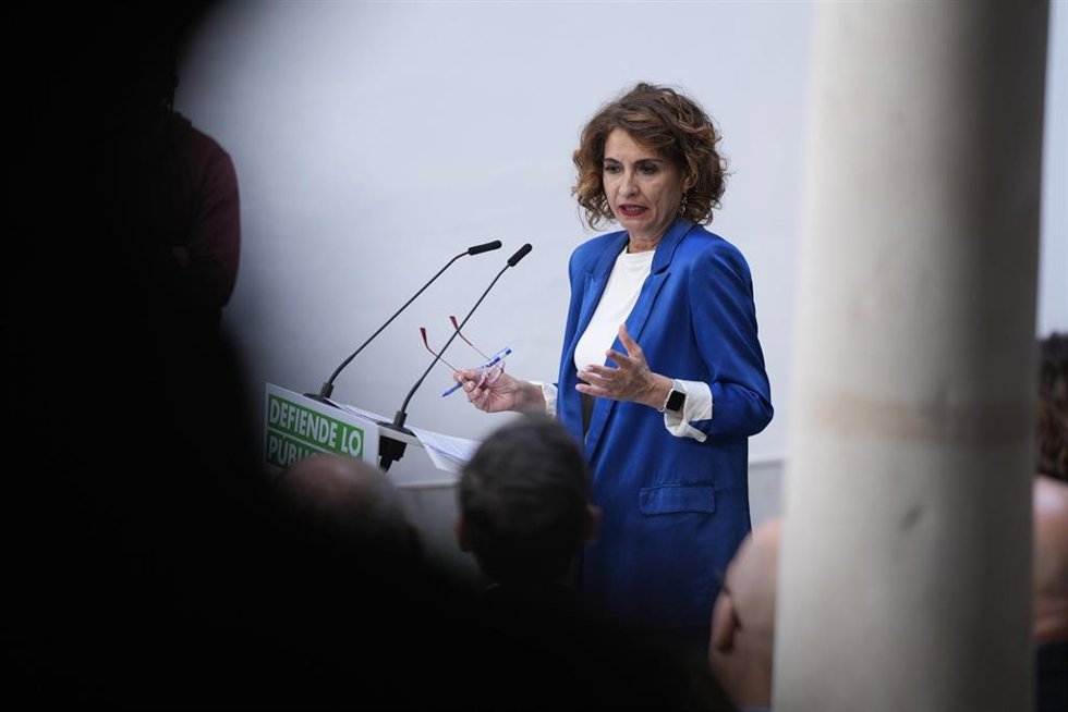 La secretaria general del PSOE-A y candidata a la Presidencia de la Junta de Andalucía, María Jesús Montero, ofrece una rueda de prensa, para abordar asuntos en relación a la convocatoria de elecciones en Andalucía. A 24 de marzo de 2026, en Sevilla (Anda