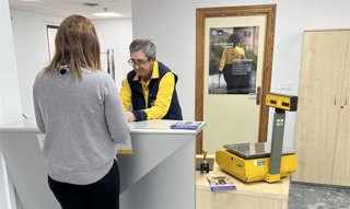 Archivo - Oficina auxiliar de Correos en Belicena, en Vegas del Genil (Granada)