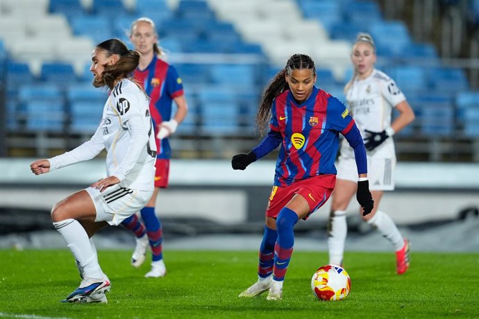 Archivo - Vicky Lopez of FC Barcelona in action during the Spanish Women Cup, Copa de la Reina, Quarterfinal match between Real Madrid and FC Barcelona at Alfredo Di Stefano stadium on February 05, 2026, in Madrid, Spain.