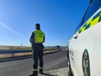 Muere una persona al salirse de la carretera el vehículo en el que circulaba en Cardeña (Córdoba)