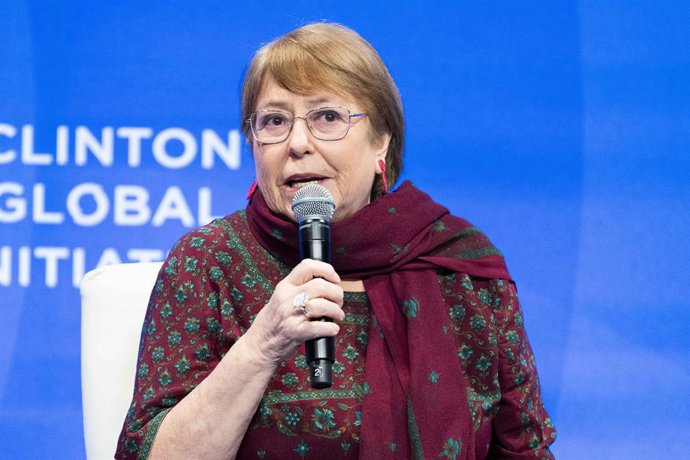 Archivo - September 25, 2025, New York City, New York, USA: MICHELLE BACHELET, former President of Chile, speaking at the Clinton Global Initiative Conference in New York City, N.Y.