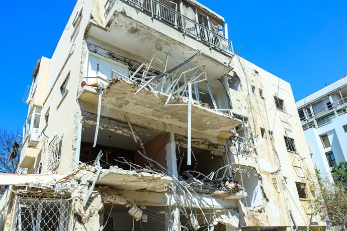 March 24, 2026, Tel Aviv, Israel: Multiple buildings sustained direct hits this morning from a single rocket in central Tel Aviv.