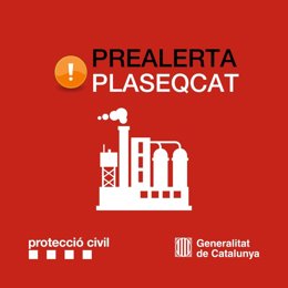 Archivo - Arxiu - Prealerta del pla especial d'emergència exterior del sector químic, el Plaseqcat, de Protecció Civil