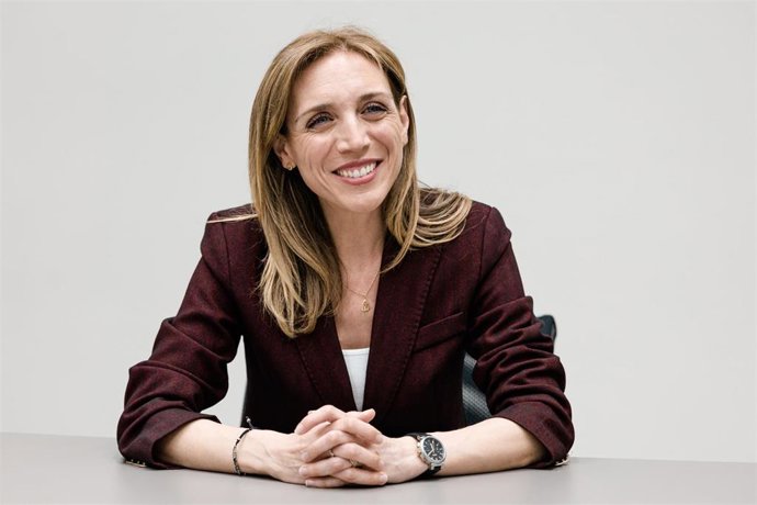 La alcaldesa de Alcorcón y vicepresidenta de la Comisión contra la Violencia de Género de la FEMP, Candelaria Testa, durante una entrevista para Europa Press