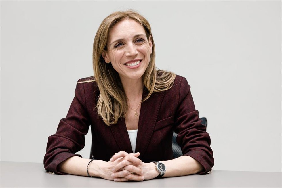 La alcaldesa de Alcorcón y vicepresidenta de la Comisión contra la Violencia de Género de la FEMP, Candelaria Testa, durante una entrevista para Europa Press