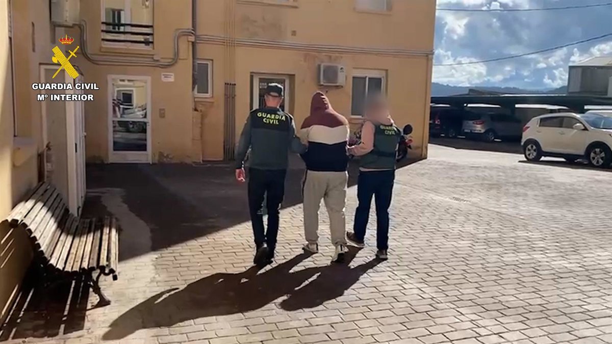 Guardia Civil destapa la sustracción de cerca de 24 kilómetros de cable de cobre de las obras de la A-30