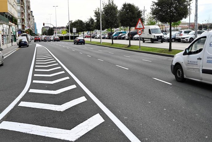 Archivo - Calle Marqués de la Hermida de Santander. Archivo