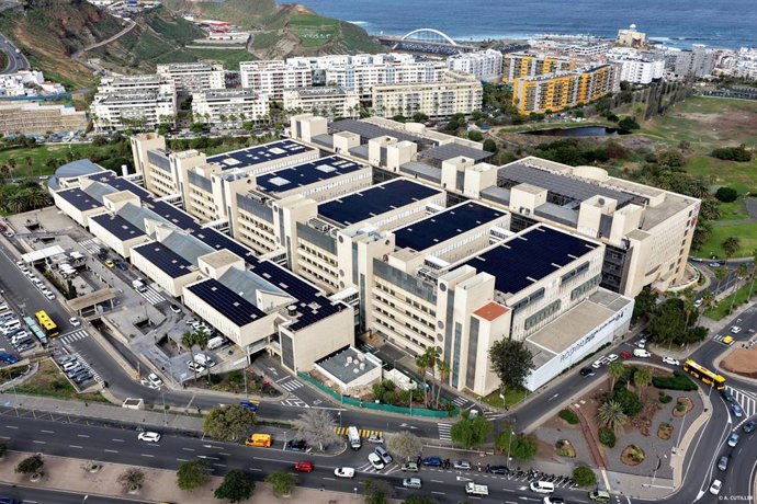 Archivo - El Hospital Universitario de Gran Canaria Doctor Negrín