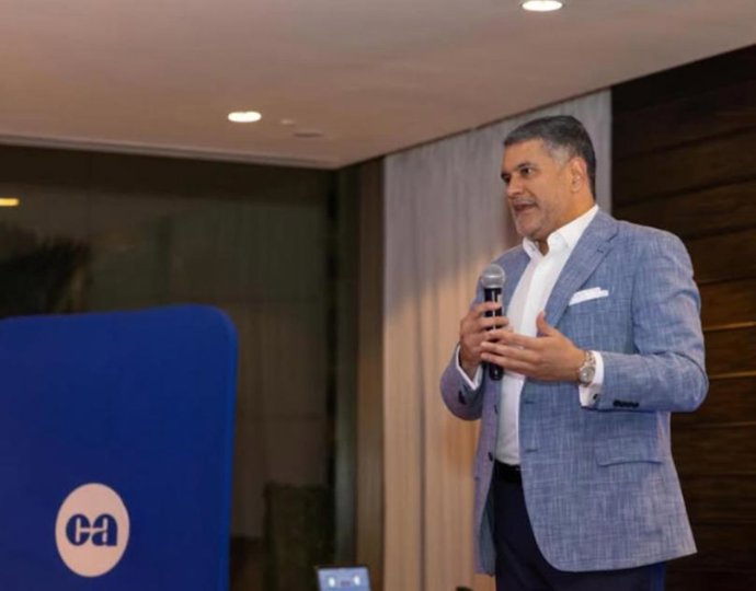 Andrés Farrugia destaca adhesión al Fondo de Garantía