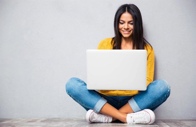 Emprender con un negocio desde casa; la propuesta de Grupo Devuelving para vender online sin local físico