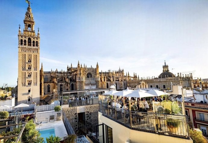 EME Catedral Mercer 5* – Sevilla