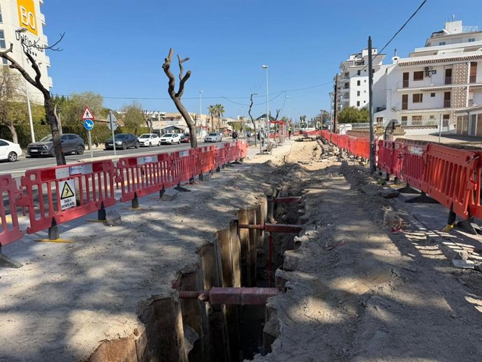 Obras en el alcantarillado de Alcúdia.