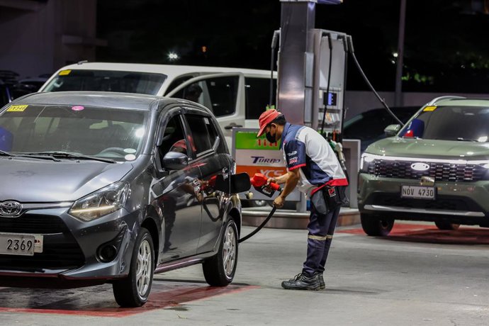 Imagen de archivo de una gasolinera en Filipinas.
